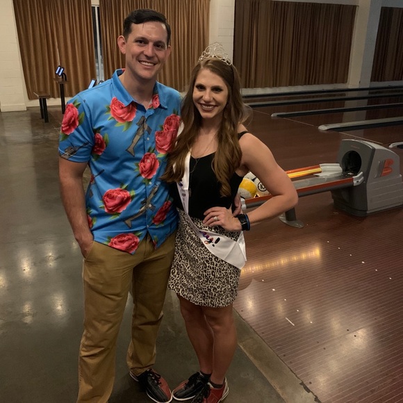 Meet your Posher - Picture 1 of 11